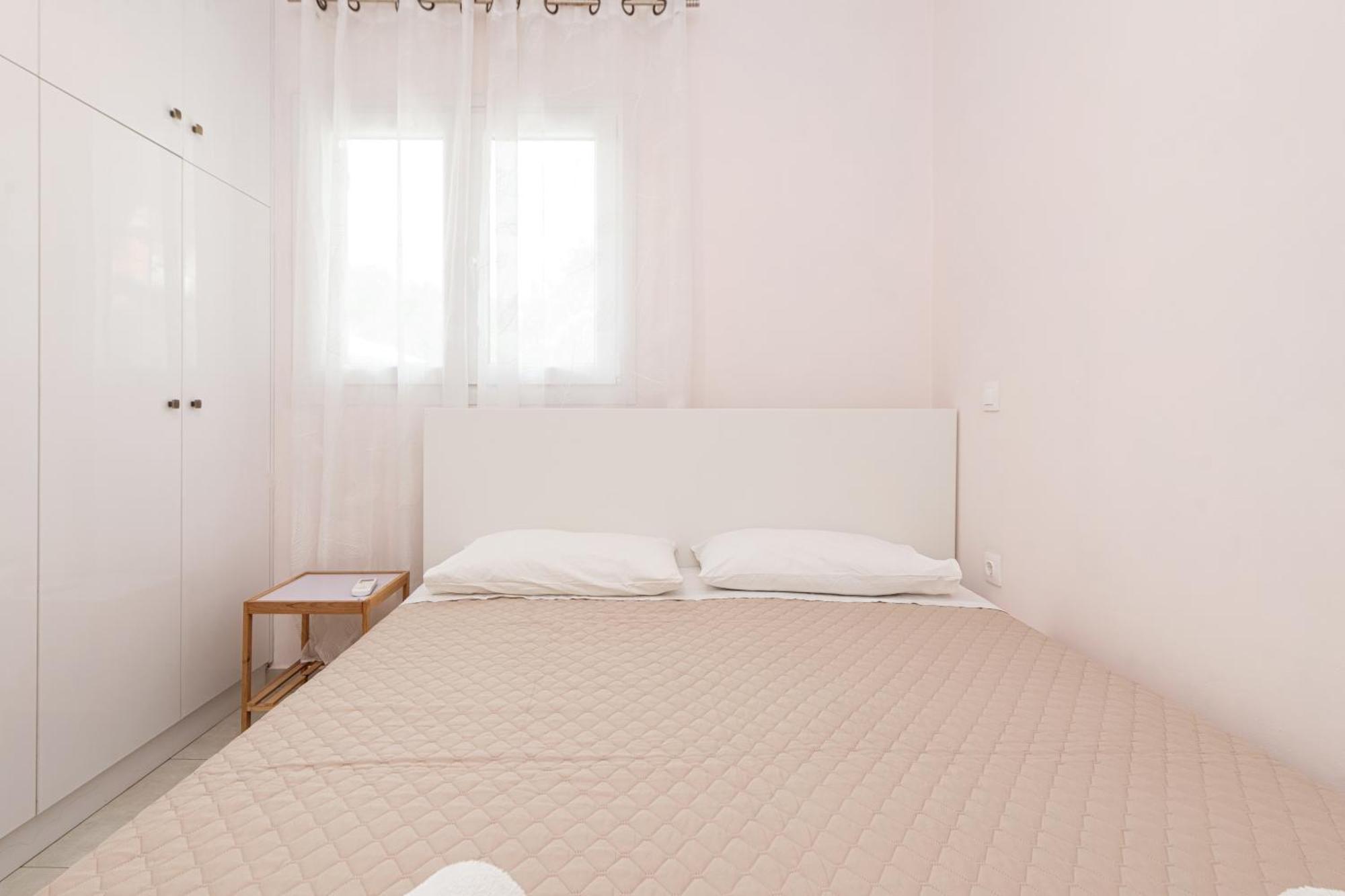 Lazaros Apartments Гувія Екстер'єр фото